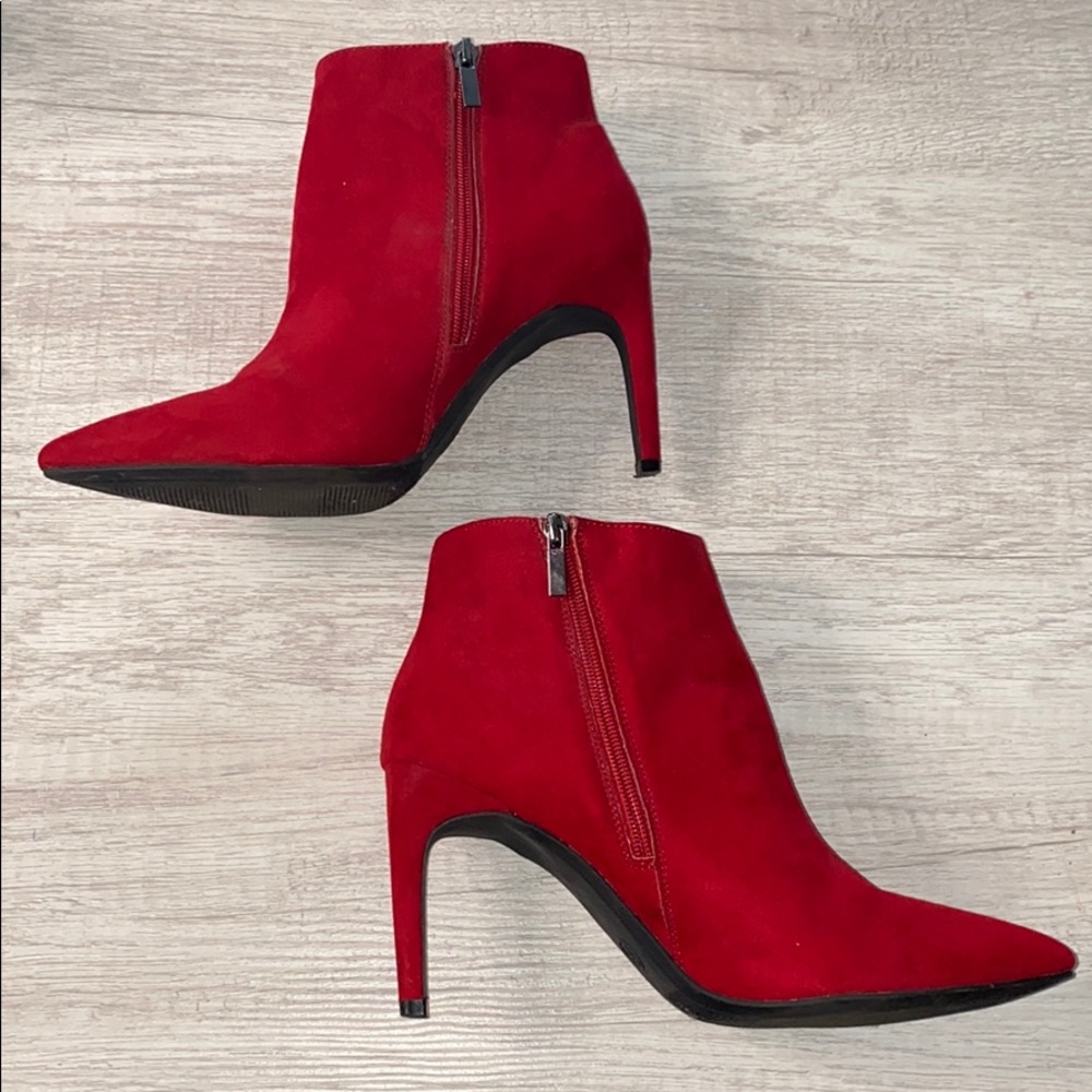 ❤️Red Pointed Heels❤️